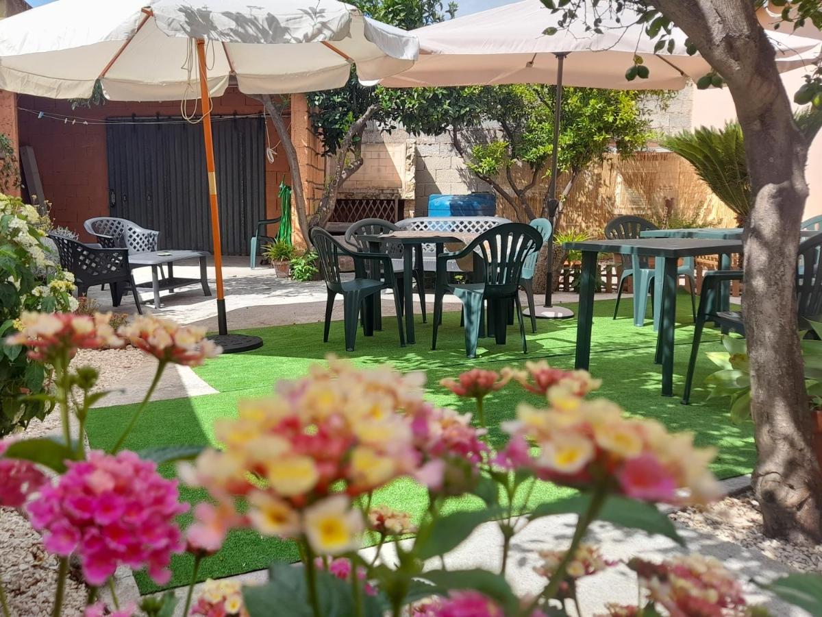 Su Fassoi Cabras Acomodação com café da manhã Exterior foto